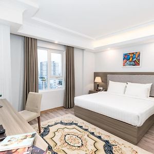 Deluxe Zimmer mit Kingsize-Bett